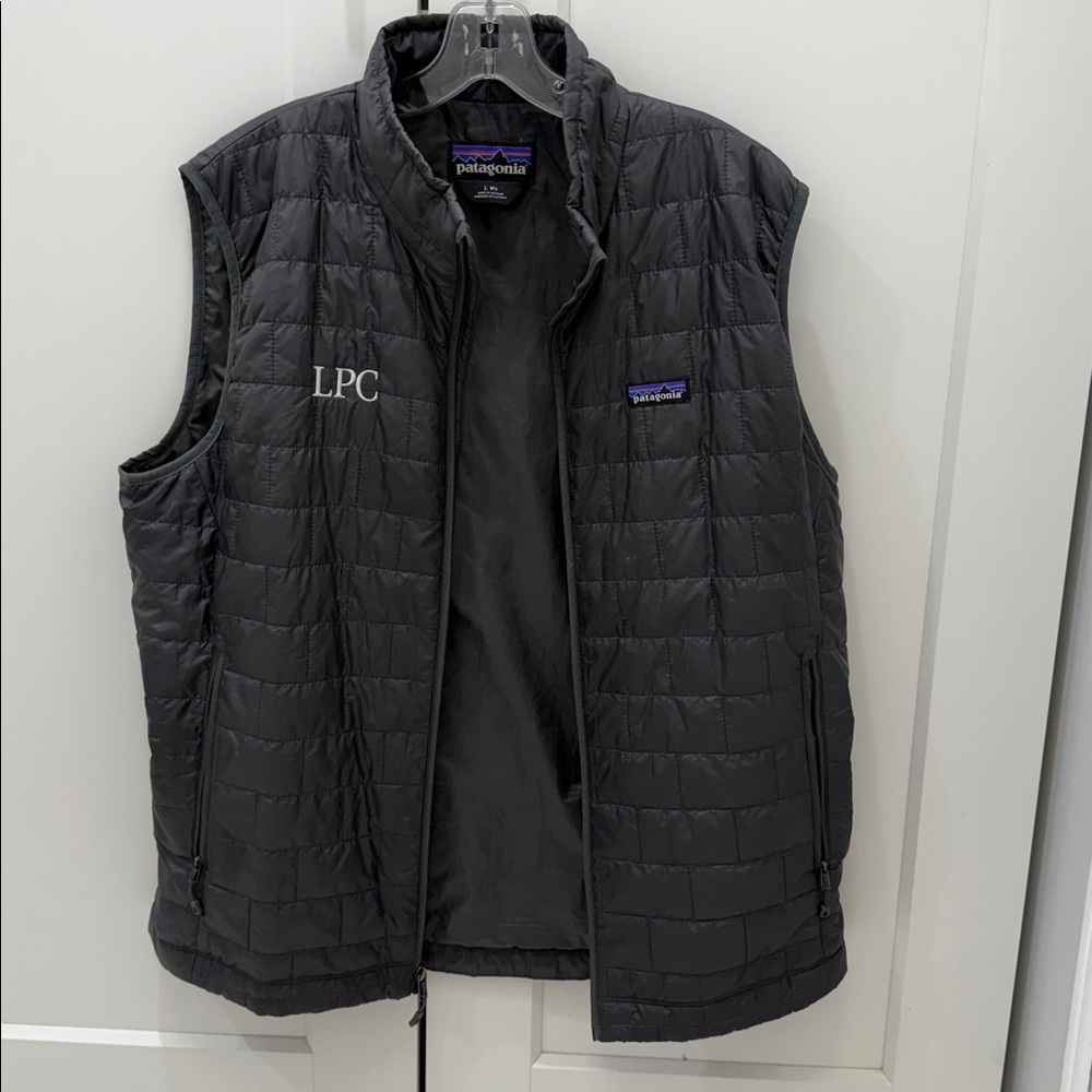 Men’s Patagonia Nano Puff Vest large logo